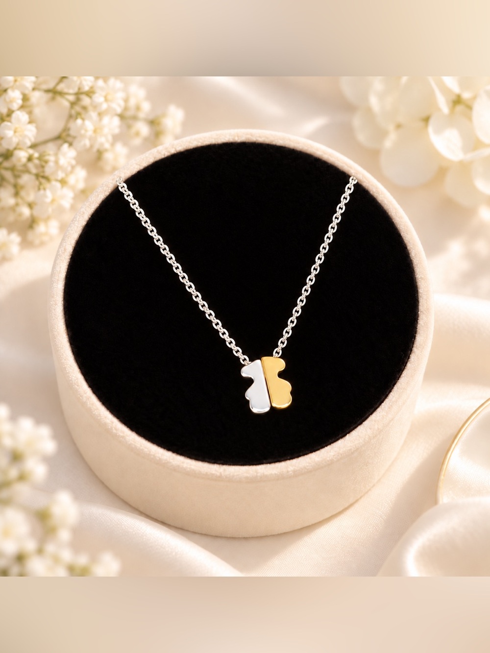 1950 tiny 0.8CM Two-Tone sterling Silver 925 and Gold Teddy Pendant Necklace 18”